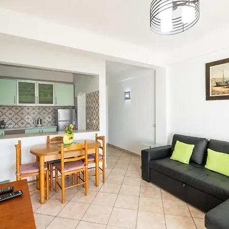 - 3 Bedrooms - Free Wifi Apartment Albufeira